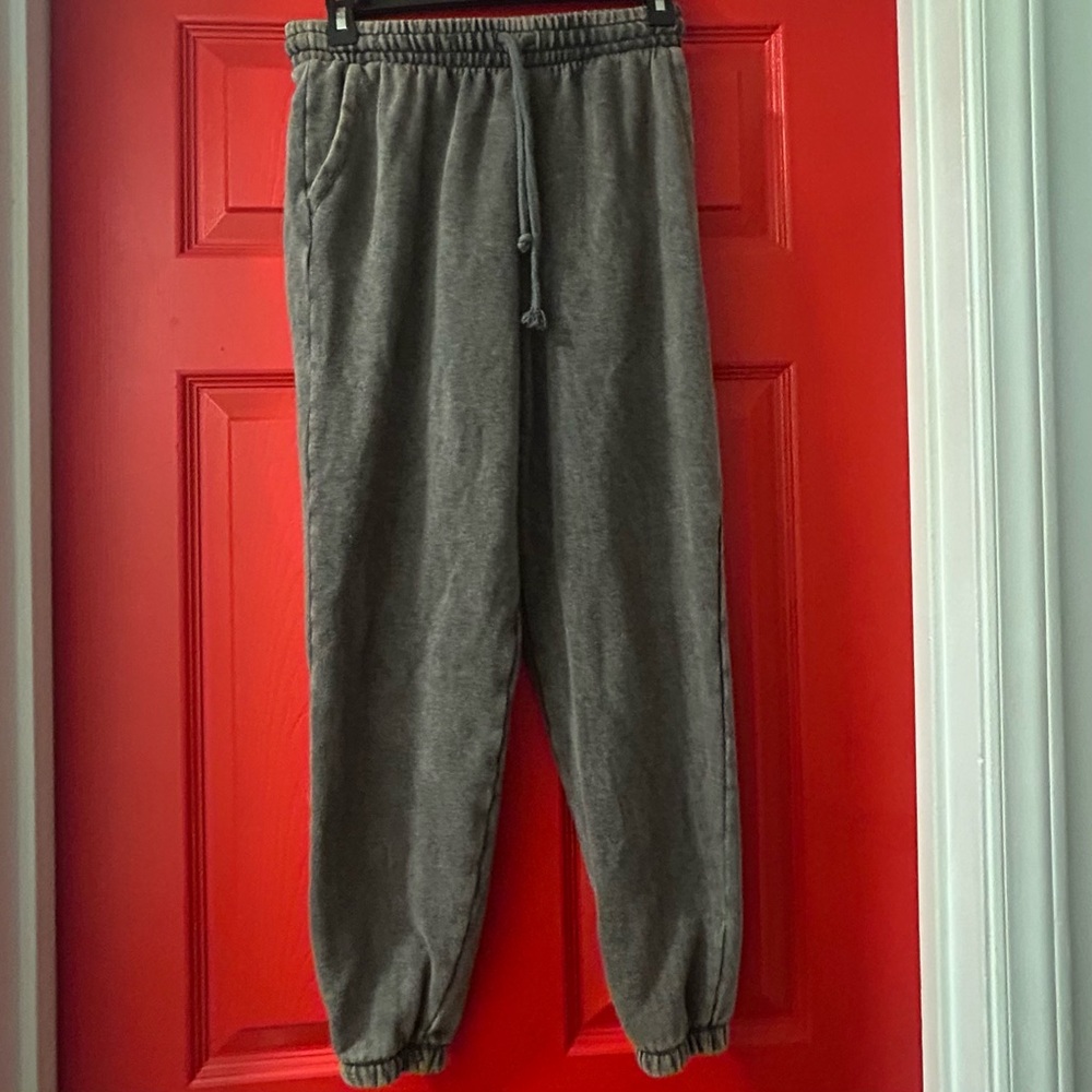 Women’s Gray Jogger Pants